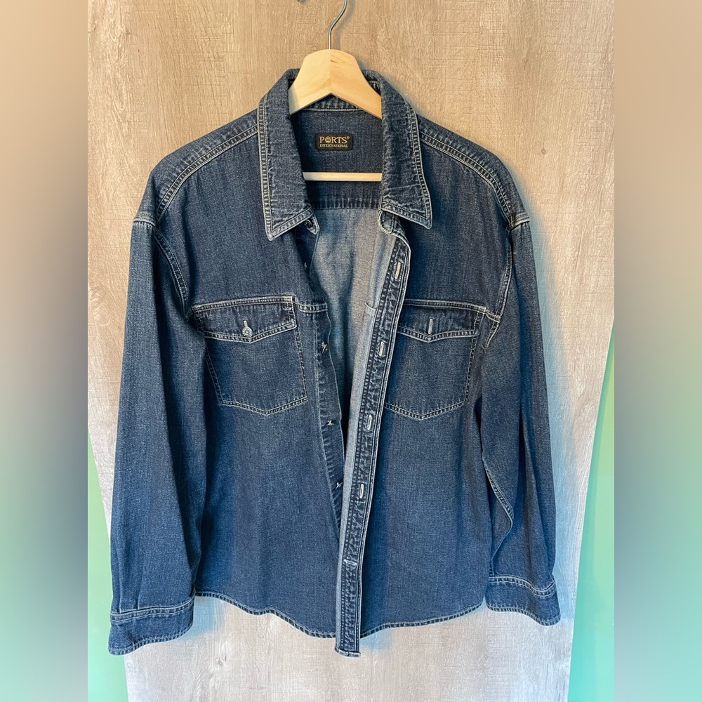 Ports International Blue Medium Wash Button-Down Long Sleeve Jean Jacket Size L